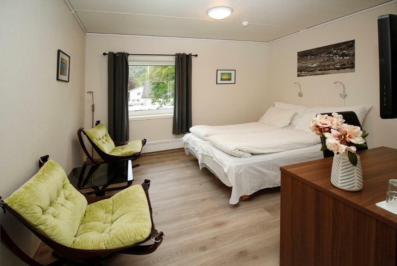 Sentrum Hotel Нурфьордэйд Экстерьер фото